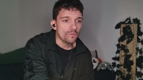 Jack  online show from 10-10-25, 02:32