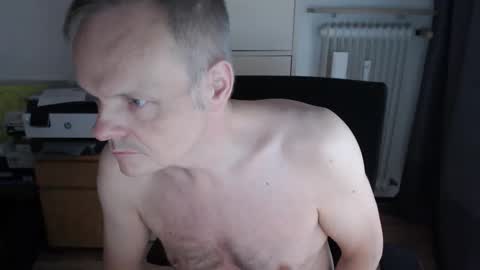 Snapshot of jackdus74 chatting on 10-23-25, 02:38 jackdus74 online show from 10-23-25, 02:38