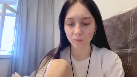 Alice online show from 11-25-25, 06:24