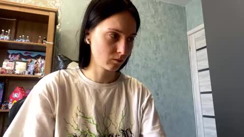 Alice online show from 12-04-25, 09:07