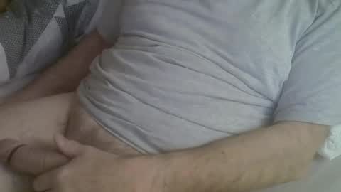 Snapshot of jacket56 chatting on 03-09-25, 12:31 jacket56 online show from 03-09-25, 12:31