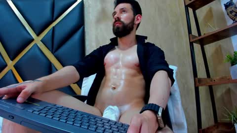Snapshot of jackfoden01 chatting on 01-20-25, 03:48 Jack Foden online show from 01-20-25, 03:48