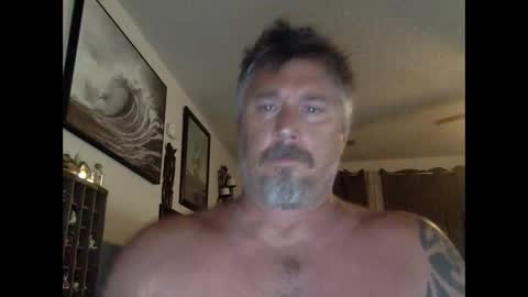Snapshot of jackhammerhead chatting on 05-11-26, 05:32 jackhammerhead online show from 05-11-26, 05:32