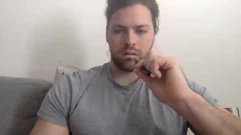 Snapshot of jackhung24yrold chatting on 12-27-24, 05:37 cumming soon online show from 12-27-24, 05:37