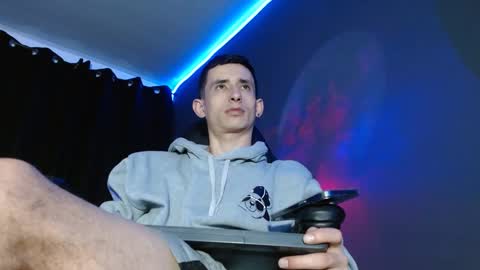 Snapshot of jackk_ho chatting on 01-08-25, 09:10 Jack online show from 01-08-25, 09:10