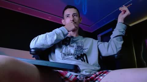 Snapshot of jackk_ho chatting on 10-15-25, 08:25 Jack online show from 10-15-25, 08:25