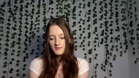 Lisa online show from 02-13-26, 01:07