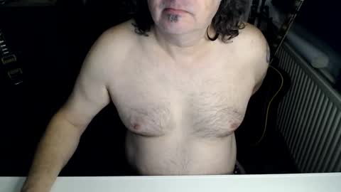 Jack independent model  online show from 04-21-26, 11:07