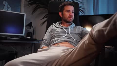 Colten Carter online show from 10-25-25, 03:07