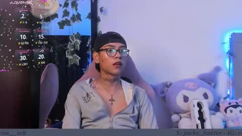 Snapshot of jacks_hotter chatting on 11-05-25, 01:05 Jackson online show from 11-05-25, 01:05