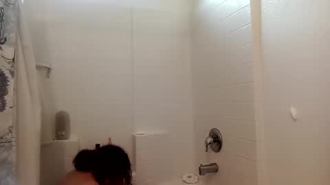 Snapshot of jacksdawson chatting on 12-11-24, 03:37 Jack online show from 12-11-24, 03:37