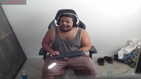 Snapshot of jacksdawson chatting on 09-13-25, 12:32 Jack online show from 09-13-25, 12:32