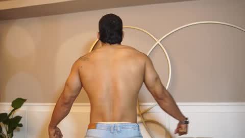 Jackson Bell online show from 11-04-25, 01:10