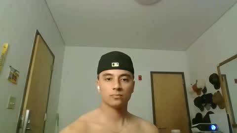 Snapshot of jackstrongof chatting on 05-21-26, 03:24 ImZacharyTyler online show from 05-21-26, 03:24