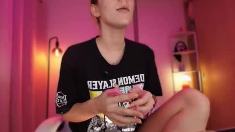 Linda Sofia help me get to 100 thumbs up online show from 01-11-26, 04:17