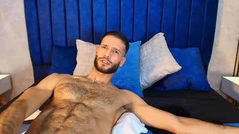 Snapshot of jacob_benelli chatting on 05-16-26, 12:40 Jaco online show from 05-16-26, 12:40