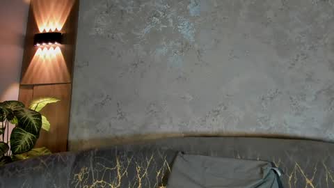 Snapshot of jacob_benelli chatting on 05-19-26, 01:56 Jaco online show from 05-19-26, 01:56