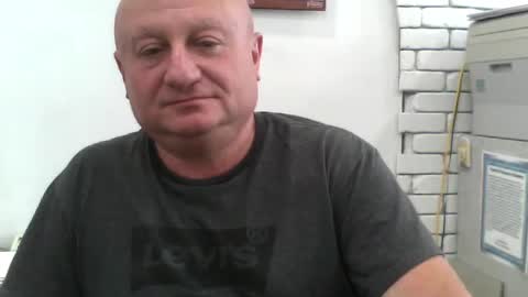 Snapshot of jacob_bron chatting on 06-25-26, 06:23 jacob_bron online show from 06-25-26, 06:23