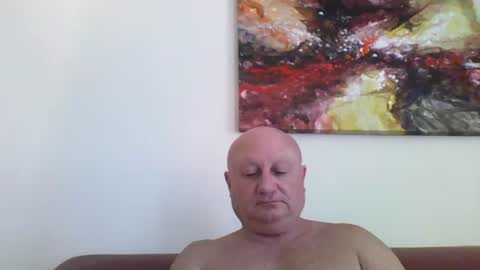 Snapshot of jacob_bron chatting on 07-19-26, 06:11 jacob_bron online show from 07-19-26, 06:11