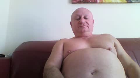 Snapshot of jacob_bron chatting on 08-09-26, 02:22 jacob_bron online show from 08-09-26, 02:22