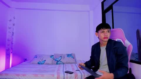 Snapshot of jacob_cullen_ chatting on 02-09-26, 11:14 JACOB online show from 02-09-26, 11:14