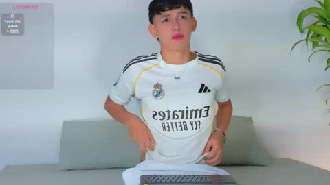 Snapshot of jacob_cullen_ chatting on 06-01-26, 01:13 JACOB online show from 06-01-26, 01:13