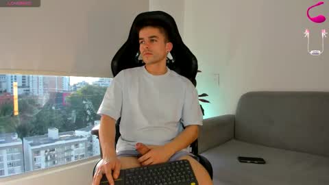 JACOB FERRER online show from 03-11-26, 10:05