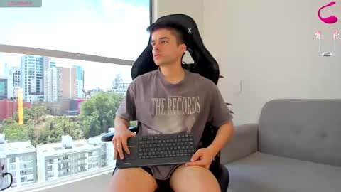 JACOB FERRER online show from 03-19-26, 06:23