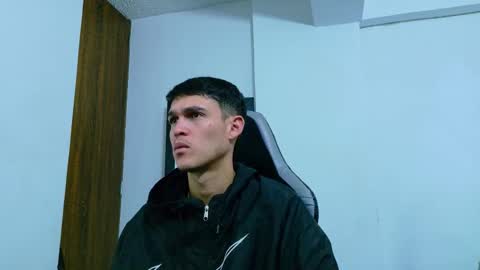 jacob_king01 online show from 02-23-26, 12:02