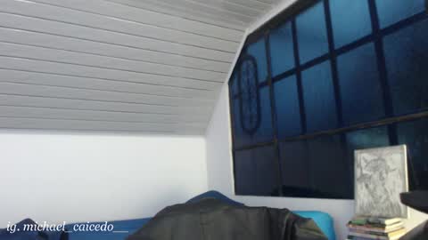 Michael Caicedo online show from 05-31-26, 04:20