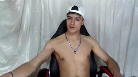 Jacobbakerr online show from 11-19-25, 04:34