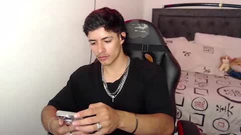 Jacobbakerr online show from 04-16-26, 04:46