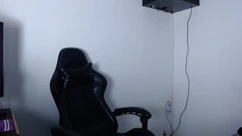 Snapshot of jacobkingd chatting on 09-15-25, 03:50 jacobkingd online show from 09-15-25, 03:50