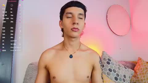 Snapshot of jacobo__parker21 chatting on 06-17-26, 02:25 jacobo parker online show from 06-17-26, 02:25