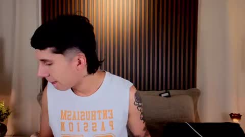 Snapshot of jacobo__parker21 chatting on 07-27-26, 10:11 jacobo parker online show from 07-27-26, 10:11