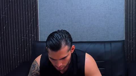 jacobsthorm online show from 10-23-25, 04:12