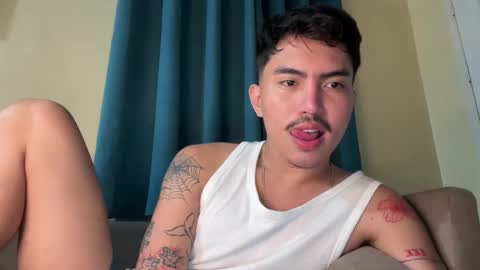 Snapshot of jacobthebezt chatting on 02-22-26, 04:38 Jacob online show from 02-22-26, 04:38