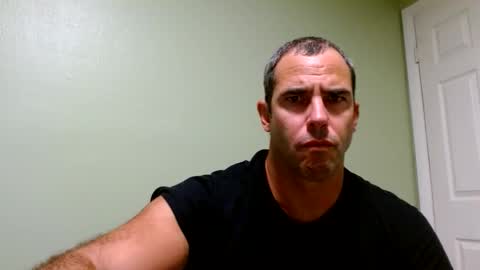 Snapshot of jacoff38 chatting on 06-08-26, 09:26 jacoff38 online show from 06-08-26, 09:26