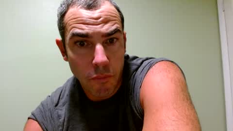 Snapshot of jacoff38 chatting on 07-19-26, 10:35 jacoff38 online show from 07-19-26, 10:35