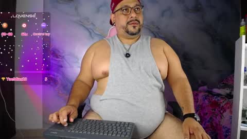 Snapshot of jacoob_woods chatting on 04-06-26, 08:15 daddy sir master bear online show from 04-06-26, 08:15