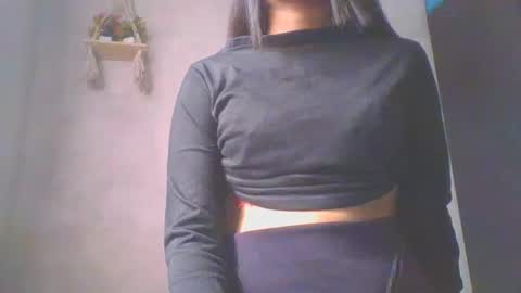 jacqueline_fernandez online show from 01-23-25, 06:49