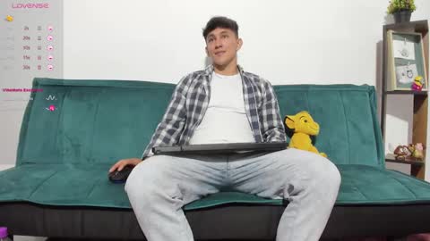 Snapshot of jacques_cardiet chatting on 01-29-25, 06:18 jacobo online show from 01-29-25, 06:18