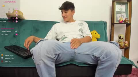 Snapshot of jacques_cardiet chatting on 03-04-25, 06:29 jacobo online show from 03-04-25, 06:29