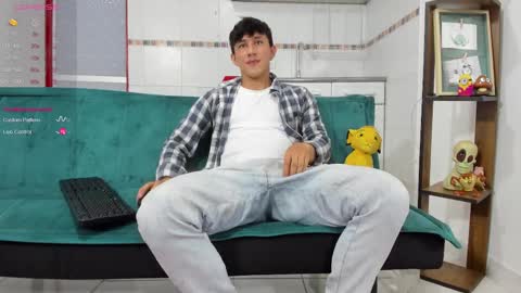 Snapshot of jacques_cardiet chatting on 03-12-25, 11:12 jacobo online show from 03-12-25, 11:12
