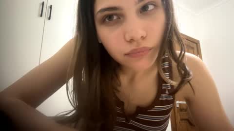 Snapshot of jacqulinekacprowski chatting on 02-18-26, 05:09 Sarah online show from 02-18-26, 05:09