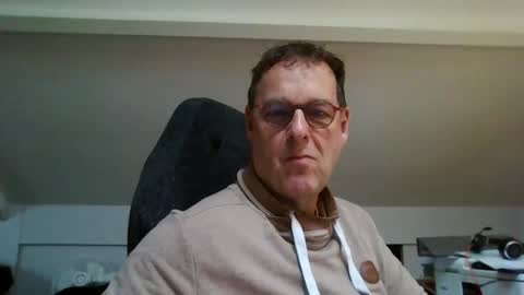 Snapshot of jacsfinestfantasy chatting on 10-23-25, 12:26 FineAndSimple online show from 10-23-25, 12:26