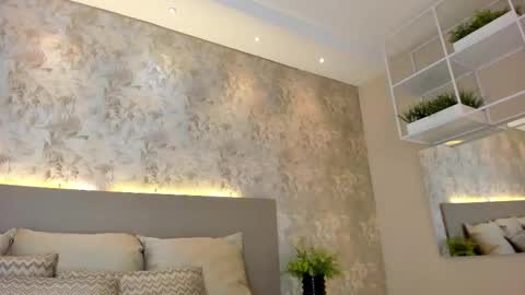 Snapshot of jadakaii chatting on 12-23-25, 12:30 Jada Kai online show from 12-23-25, 12:30