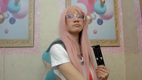 Snapshot of jadde_greyy_ chatting on 12-17-25, 02:17 Jadde Greyy online show from 12-17-25, 02:17