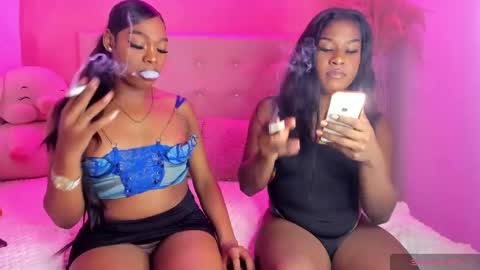 Vanniall online show from 12-24-24, 05:27