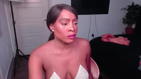 Jade online show from 11-05-25, 12:10